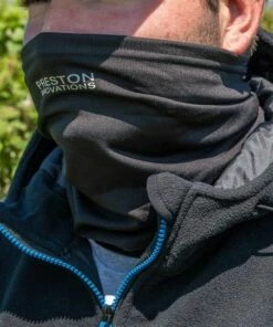 Preston Drifish Neck Warmer Clothing -Preston Outlet Store preston drifish neck warmer in use 1