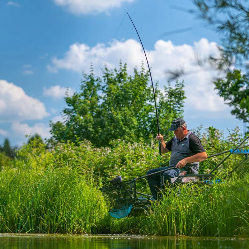 Preston Edge Monster 10m Margin Pole Poles & Whips 3 Preston Edge Monster 10m Margin Pole Poles & Whips - Image 3