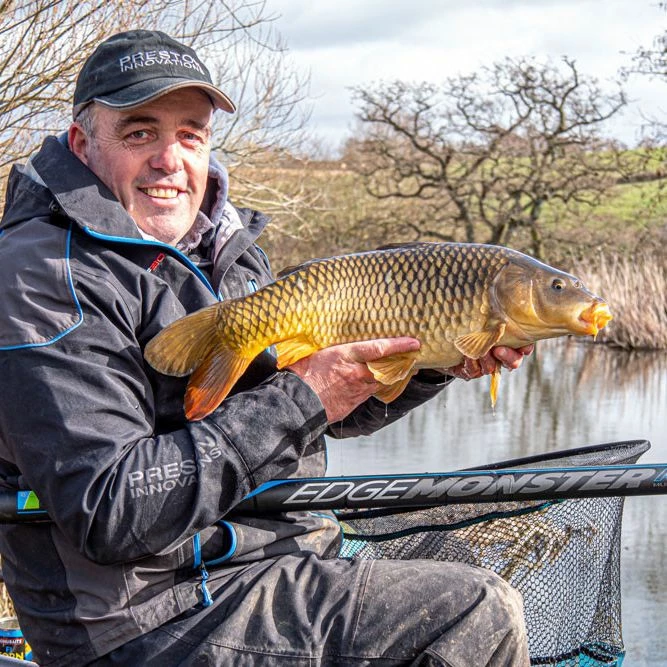 Preston Edge Monster 10m Margin Pole Poles & Whips 7 Preston Edge Monster 10m Margin Pole Poles & Whips - Image 7