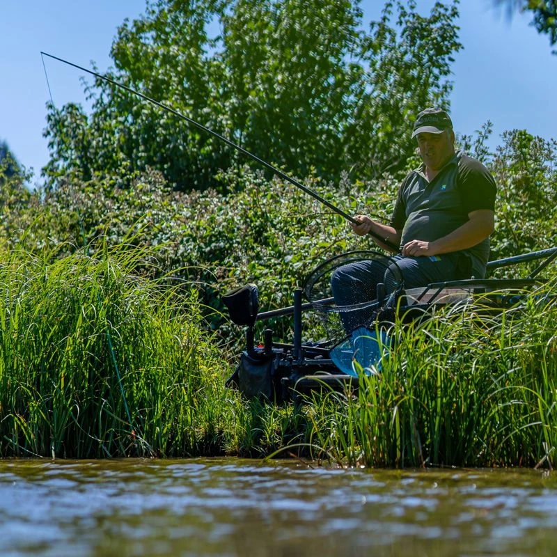 Preston Edge Monster 10m Margin Pole Poles & Whips 6 Preston Edge Monster 10m Margin Pole Poles & Whips - Image 6